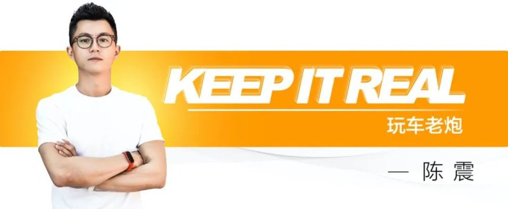 小鹏P7，可能是这个价位里最好开的电动车