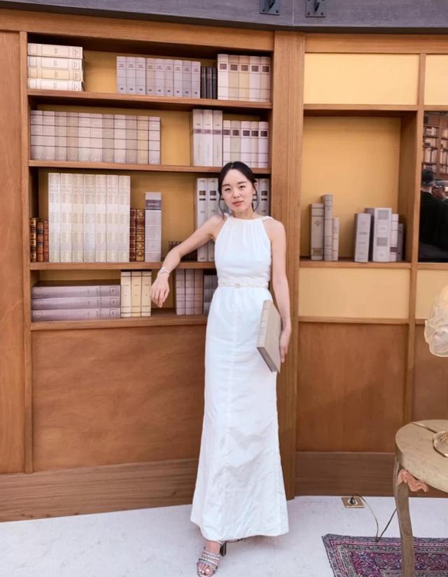 喜欢看秀的人们不由问出了这个疑问,而陈小廷回复