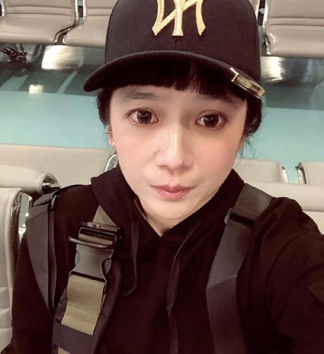 文|沐心,江左梅娘近日,有人在林瑞阳前妻曾哲贞的微博上恶意谩骂,已经