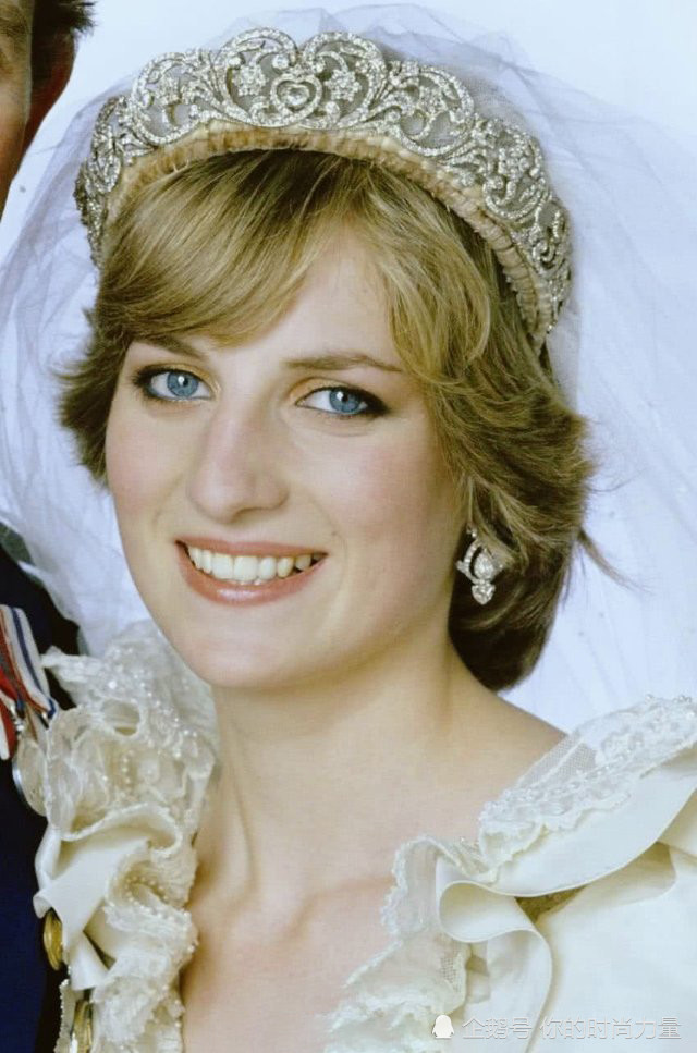 戴安娜高清近照曝光惊艳了整个世界但这个男人从未爱过