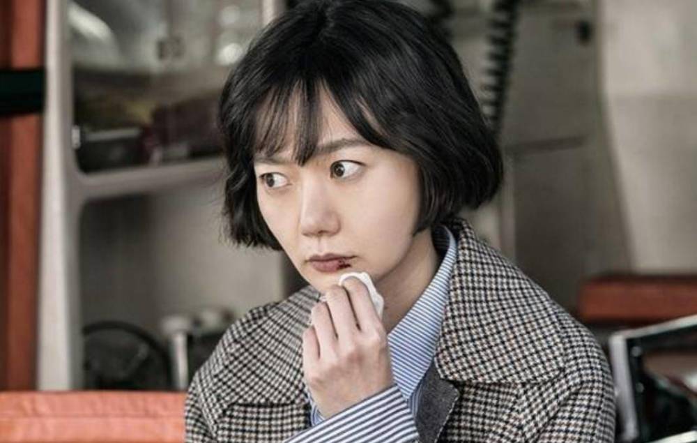 5千玗嬉熟悉千玗嬉这个名字的人实在不多,但她主演的《阳光姐妹淘》