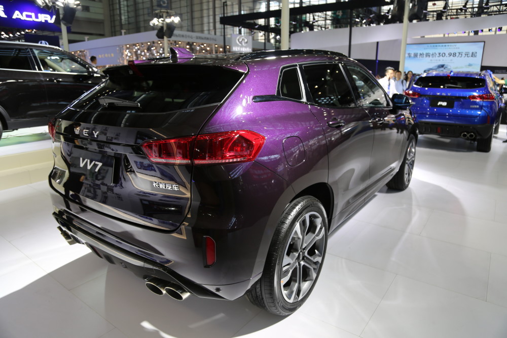 实拍长城wey汽车vv7,18万级别中国豪华suv!