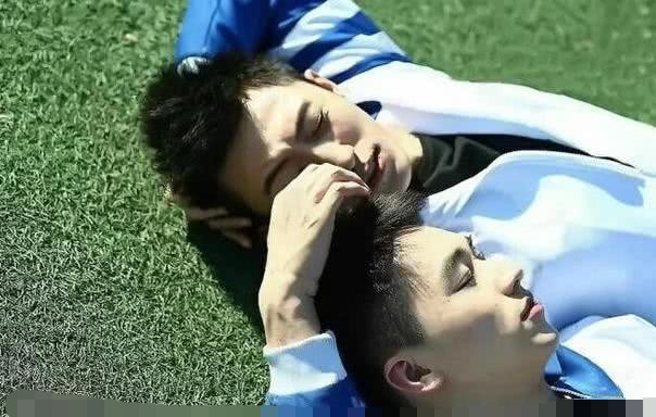 柴鸡蛋不愧是耽美系发起人上瘾后又一力作百里挑一好绝