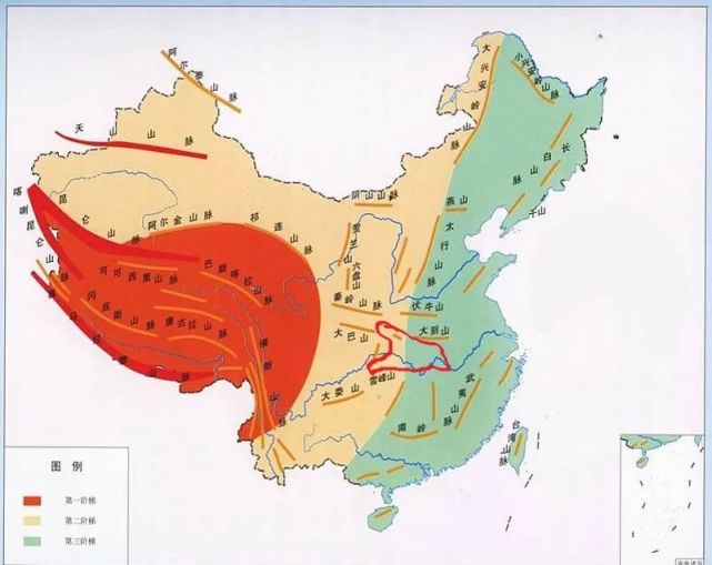 中国三大阶梯山脉图片