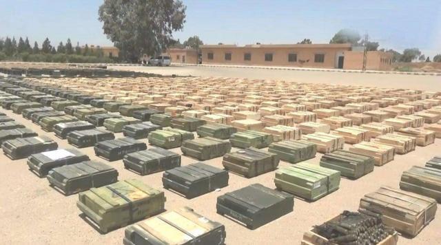 接收了一座巨型军火库该弹药库位于美国的沙漠,这里每年都有部队演练