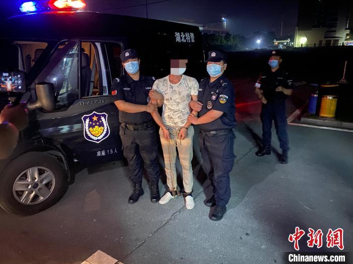 涉嫌3起抢劫杀人案湖北一逃犯潜逃18年终落网