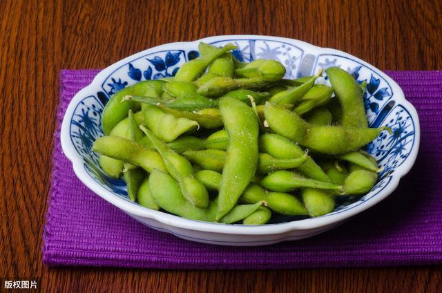 煮毛豆不入味還發黃記住這這幾點毛豆翠綠又入味超級好吃又爽口