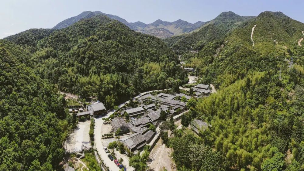 浙江省台州市黄岩区宁溪镇乌岩头村,同济·黄岩乡村振兴学院南校区