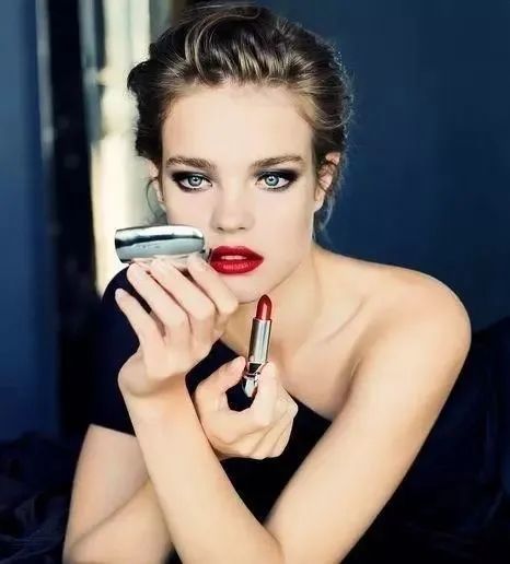 娜塔莉亚·沃迪亚诺娃|离婚