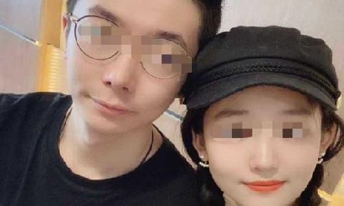 "绿地出轨高管"身份查明,疑似女方爆料:遭索赔500万,曾被家暴