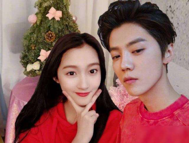 秦牛正威和关晓彤居然同框过网友这就是正牌女友和绯闻对象的区别吗