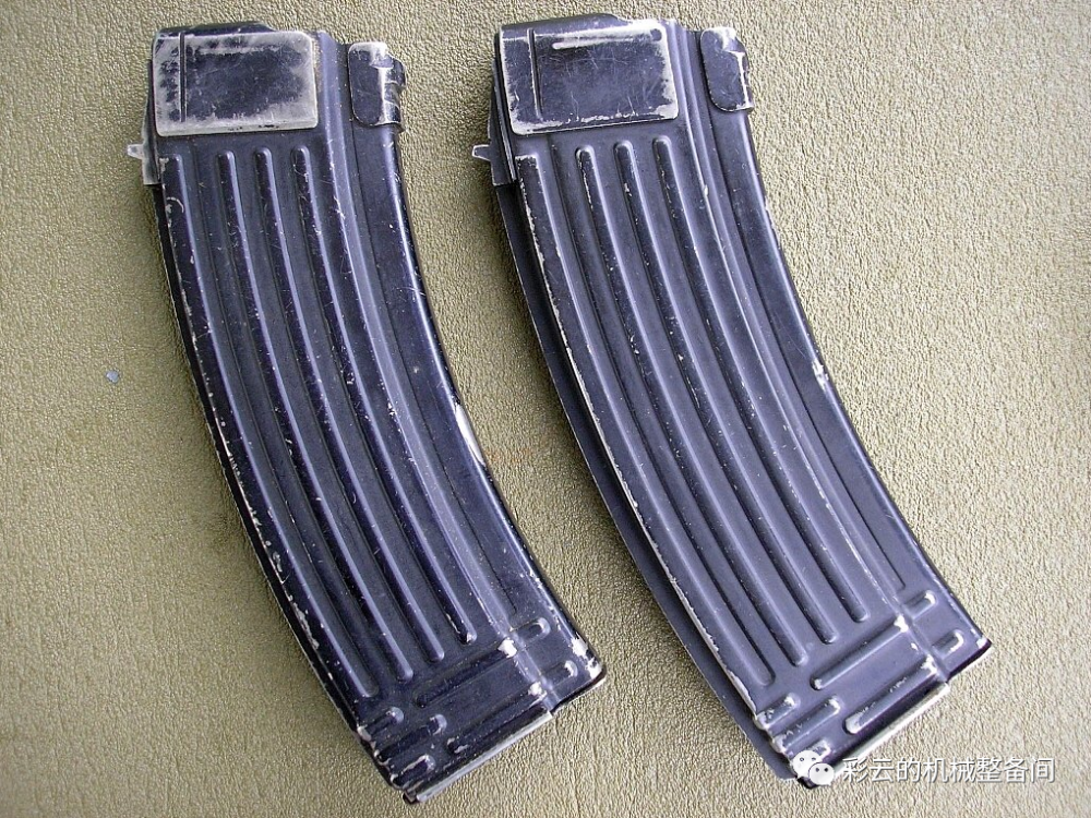 "盲目跟随小口径歪风"——介绍ak-74,aks-74和ak-74m