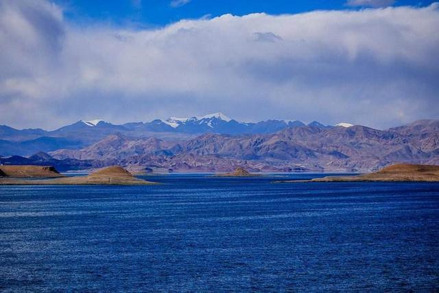 加勒万河班公湖西部边疆的美丽之境来熟悉一下