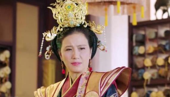 《渴望》"肖竹心"罕露面,身材火辣不像58岁,两任丈夫背景太牛