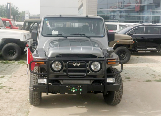 "痛定思痛"的新款北京212到店,铁顶 新悬架!网友:准备支持