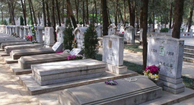 不仅有新中国成立阶段在我国的名人,也有史沫特莱等对国家做出巨大