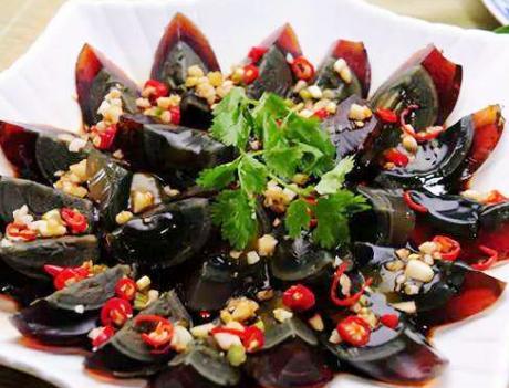 教你腌制松花蛋 详细配方和做法告诉你 10天就能吃q弹的皮蛋 松花蛋 鸭蛋 皮蛋粉 凉拌菜