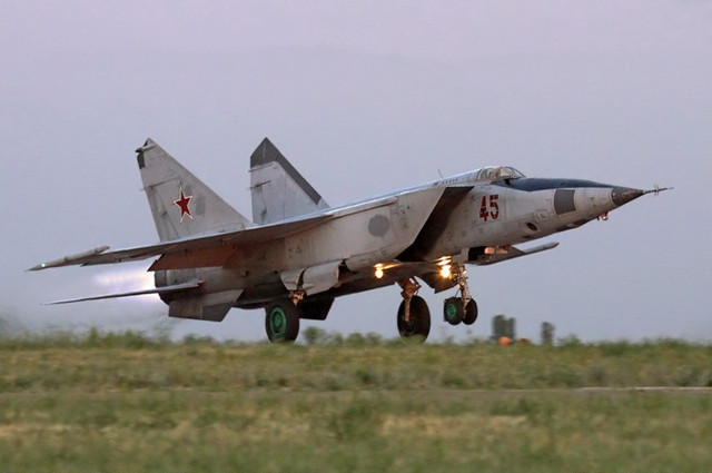 米格-25战斗机的传奇,源自于它一身的高科技,聊聊它的隐蔽属性