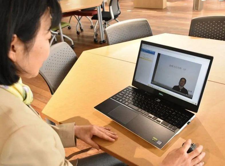 疫情期间 日本学生也开始了同款 上网课 腾讯新闻