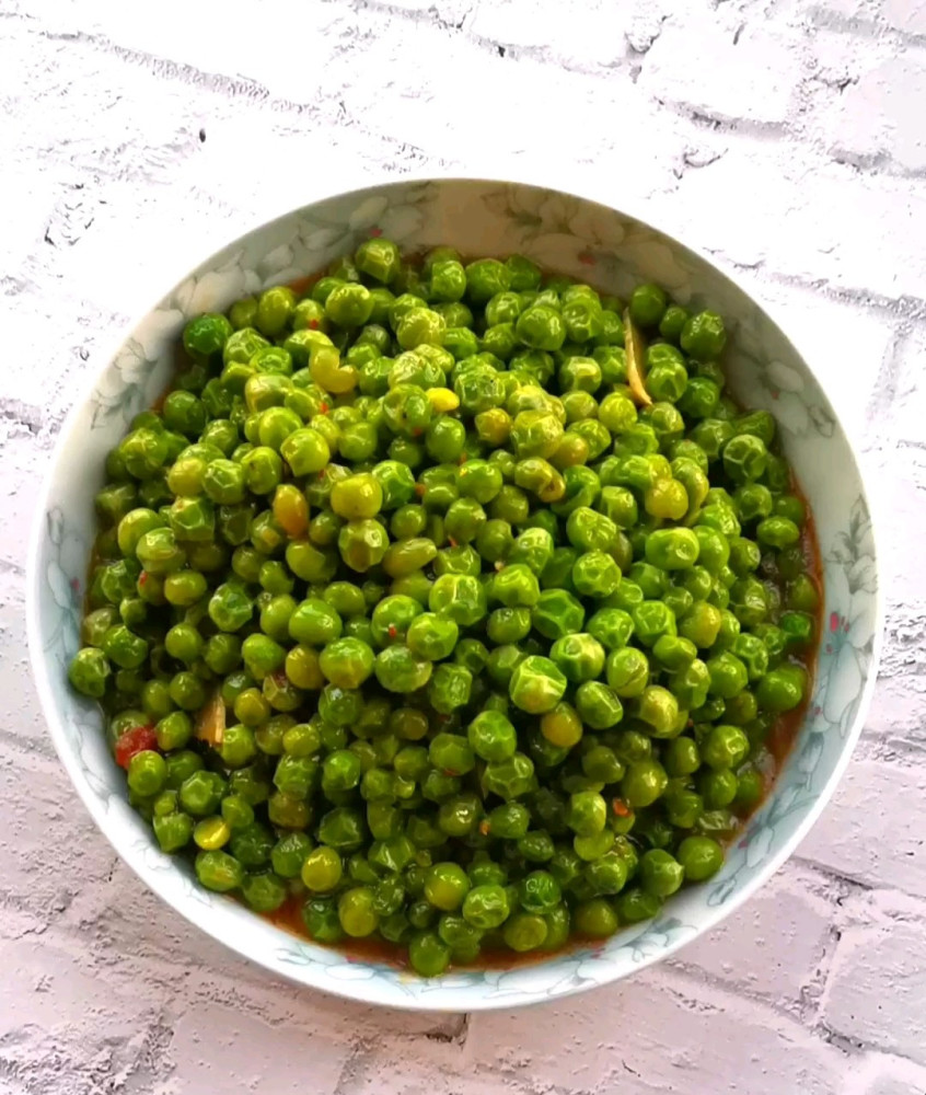 熬夜,经常用电脑的人要多吃"它",护眼祛黑斑,女人更要常吃!