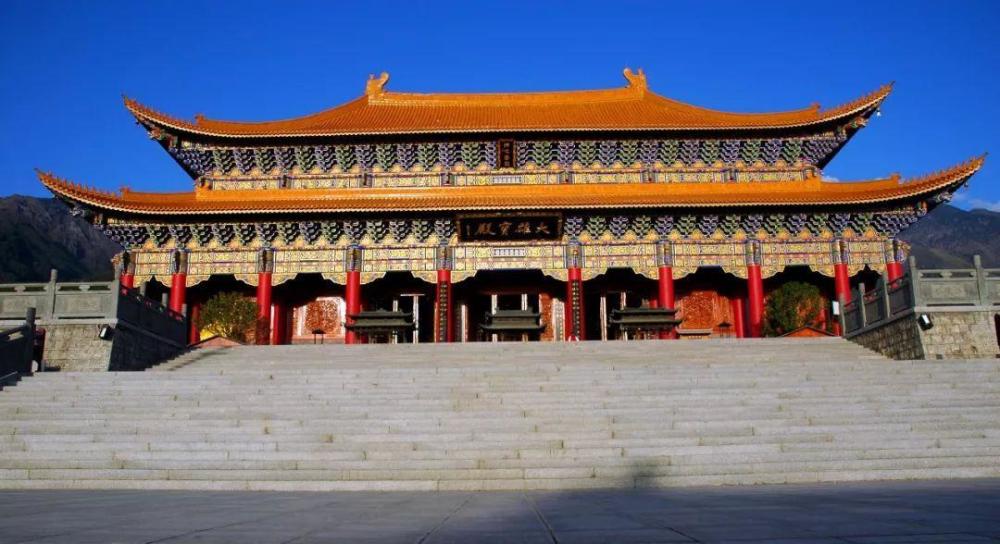 大理段氏皇宫遗址不过朱元璋并没有像对待梁王一般,残酷对待在云南