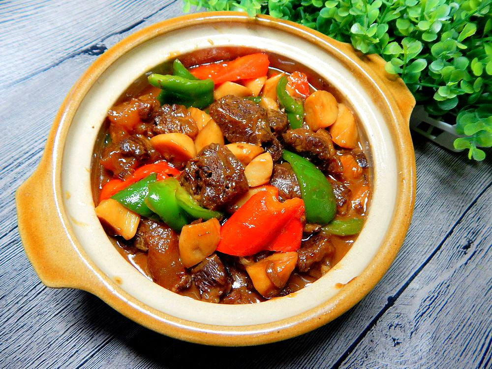 学会这6道砂锅菜,热气腾腾养生又解馋,下雨天做给家人改善伙食_腾讯