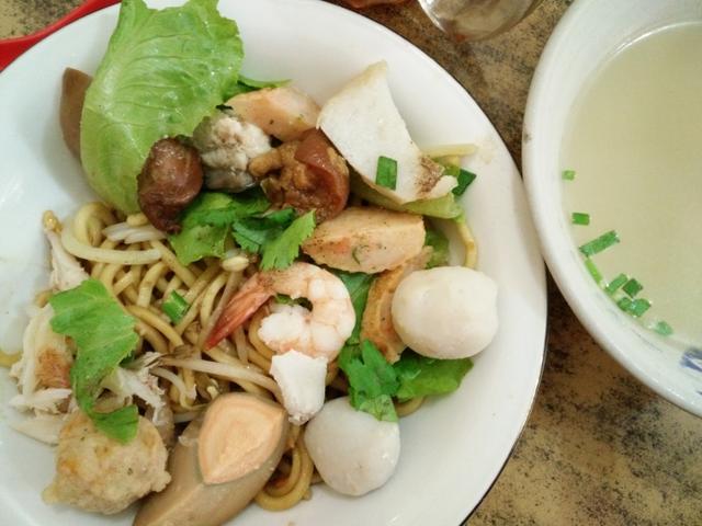 流传自福建的著名美食槟城福建炒,吉隆坡炒福建面及新加坡福建炒虾面