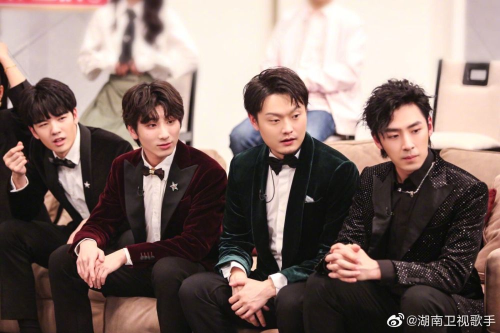 通过考试声入人心男团的这位憨憨解锁了新身份