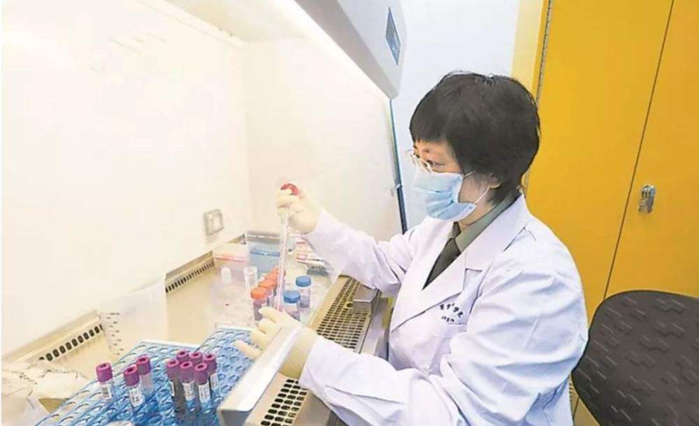 德米特列耶夫|美欧重金垄断货源 中俄研发遭非议 “疫苗民族主义”引发世界担忧