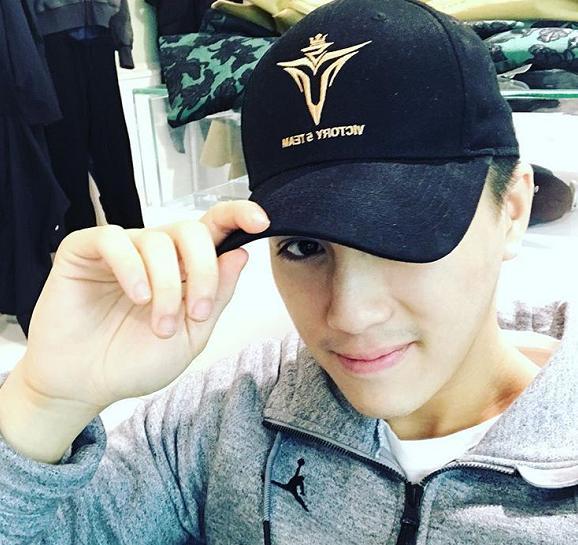 何猷君|合体捞金？何猷君奚梦瑶又上综艺，赌王离世月余两人要自力更生？