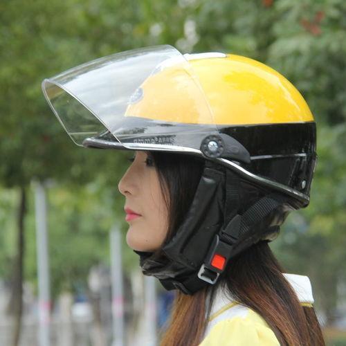 上半年抢口罩,下半年抢头盔,李佳琪和薇亚看了也是男默女泪_腾讯新闻