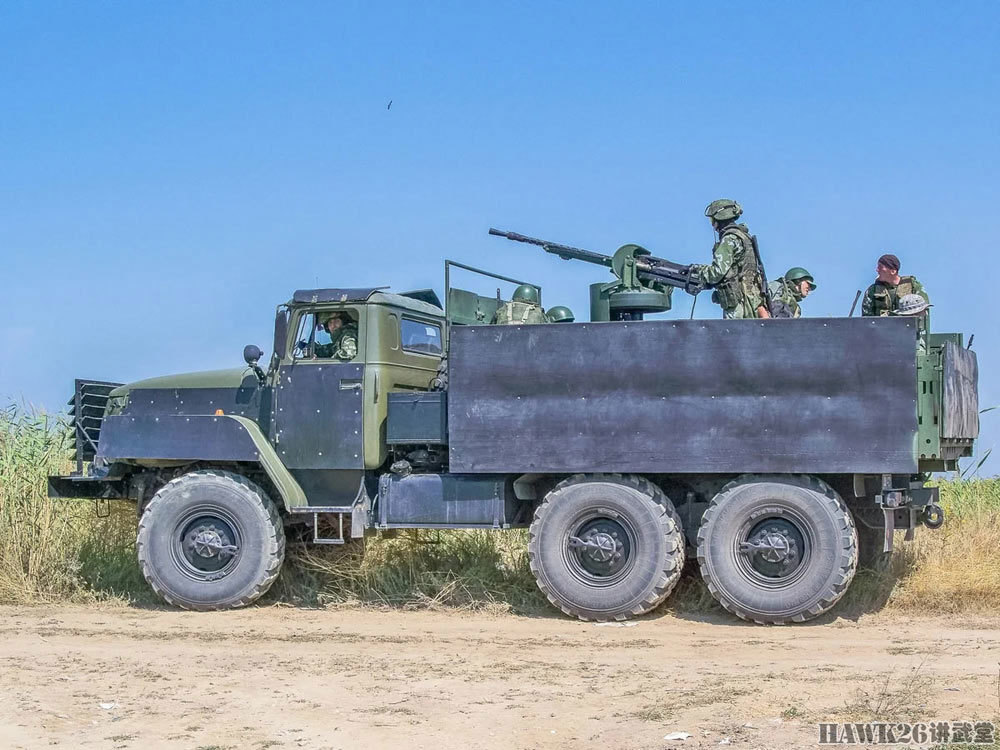 战斗民族看不上武装皮卡直接选用乌拉尔卡车改装成战斗车辆