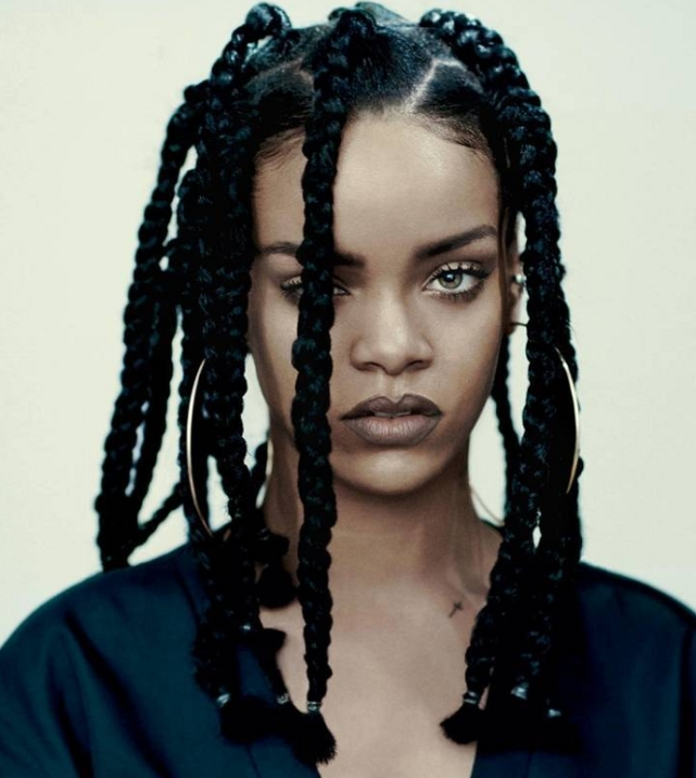 美妆天后蕾哈娜:我出美妆拍电影沉迷副业就是不唱歌