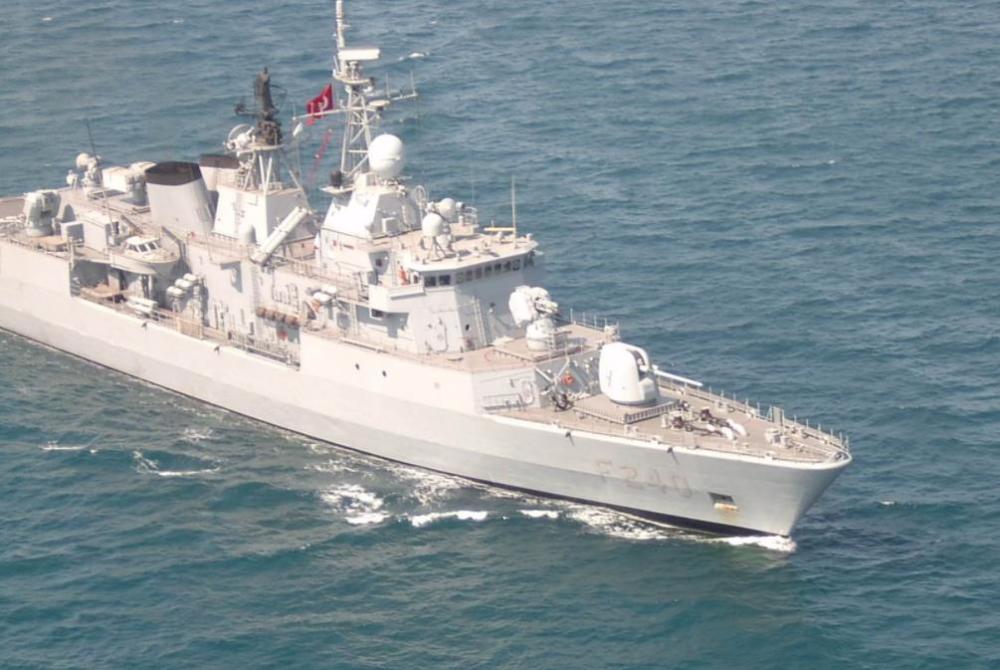 利比亚近海,土耳其军舰发射标准导弹,击落一架阿联酋翼龙无人机