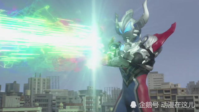 4,皇家终结捷德尊皇形态的必杀技"皇家终结",使用准备阶段,捷德升华器