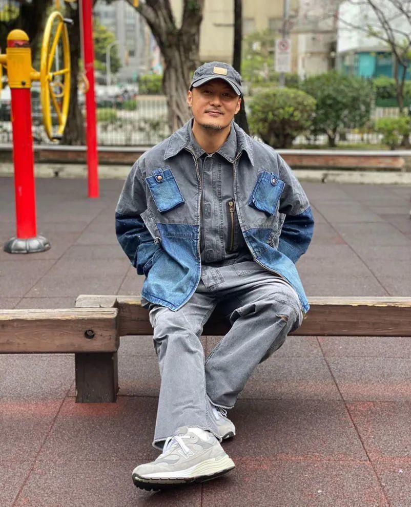 陈冠希|40岁陈冠希玩直播被嘲未老先衰，香港网友：阿娇见到都要掉头走