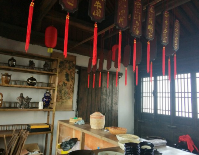 太原最有情怀的酒馆店里还有各路英雄仿佛穿越时空