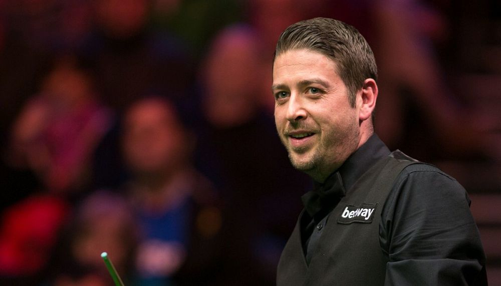 马修史蒂文斯翱翔的威尔士龙一直不曾放弃追梦因为坚持而倍加珍惜