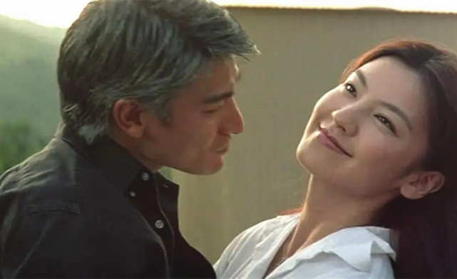 44岁林熙蕾近照,连生2女身材仍完美,曾被王晶看好能接班邱淑贞