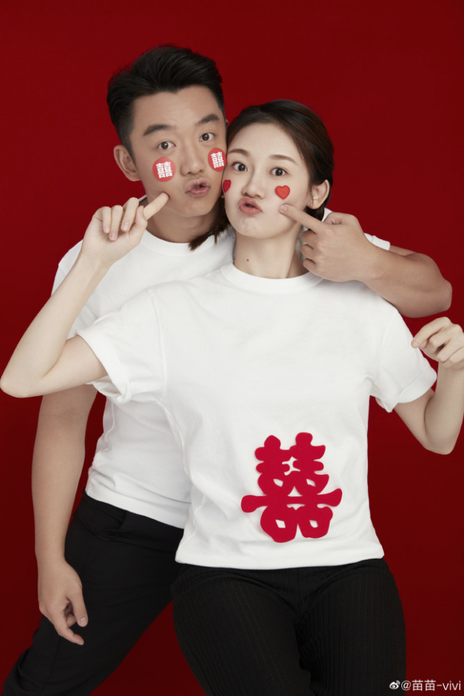 苗苗|苗苗点赞视频疑暗示现状：怀孕后没收入，靠郑恺赚钱养家