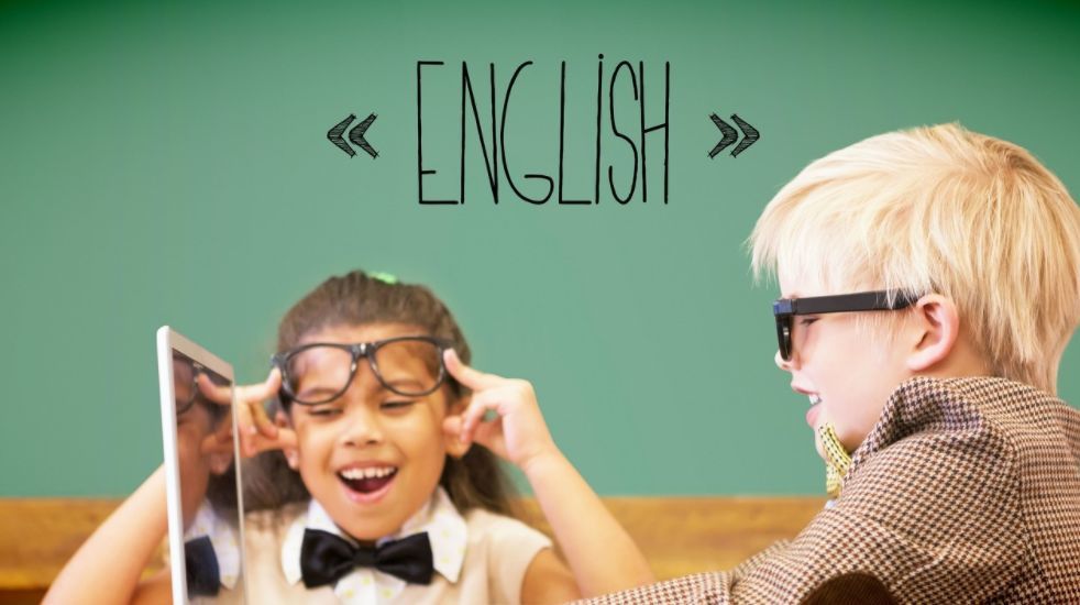 胡可8岁儿子英语居然好过大学生?揭秘星