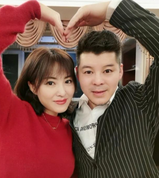 《乡村爱情》李大国与香秀纠缠不清 戏外他与张娜已结婚20年