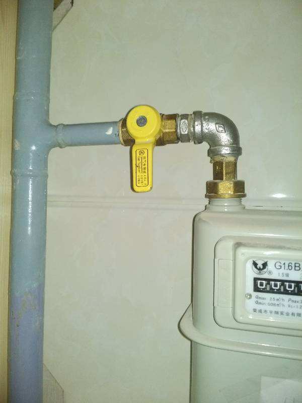 天然气阀门要不要每天关闭?要注意什么?_腾讯新闻