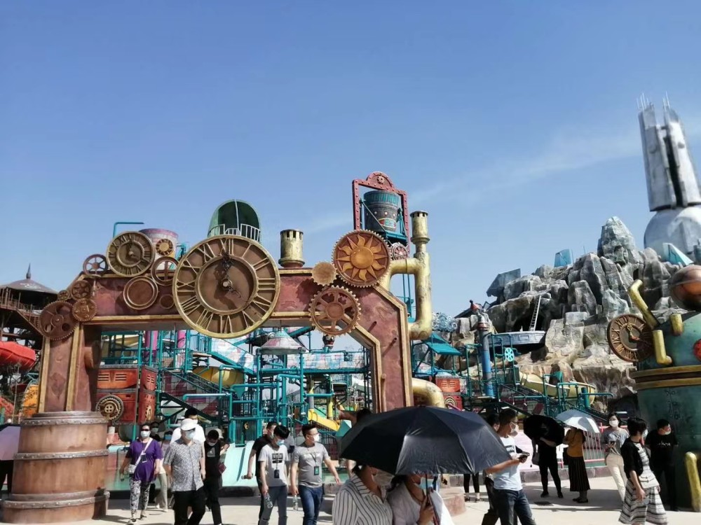 襄阳华侨城水上乐园欢乐城堡6.24号开园迎宾