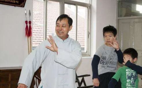 武协|中国武协禁止自封大师，从闫芳到马保国，到底什么是“大师”？