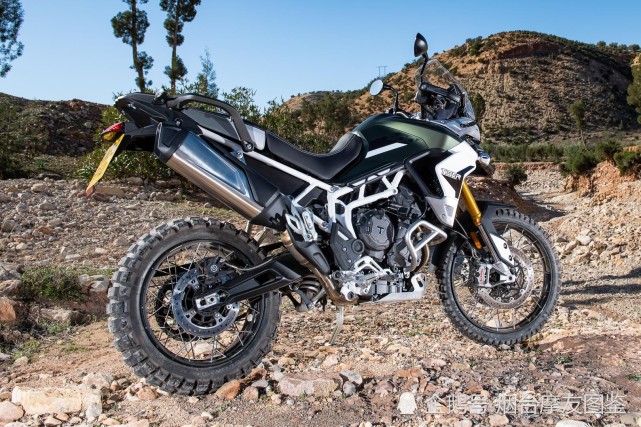 新款凯旋虎900adv已登陆印度,进入中国还会久吗?