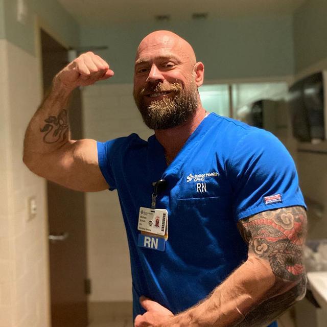 美国一壮汉确诊冠状病毒,6周时间肌肉全无,一组对比照前后判若两人