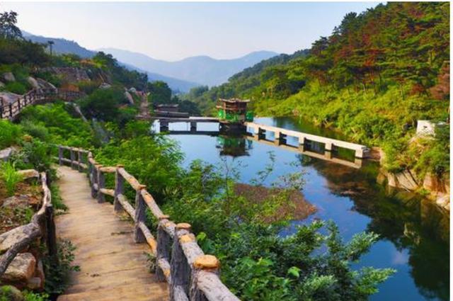 位于祁蒙山深处的古村落,古朴原始,田园生活岁月静好_腾讯新闻