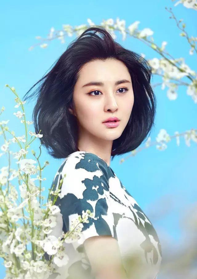 她曾是范冰冰的替身,终于多年媳妇熬成婆,甘露如今过得怎么样了