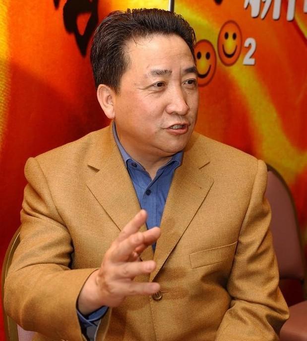 听说姜昆卖字敛财,专家恼火:这是不对的,他应该去找相声钱_腾讯新闻